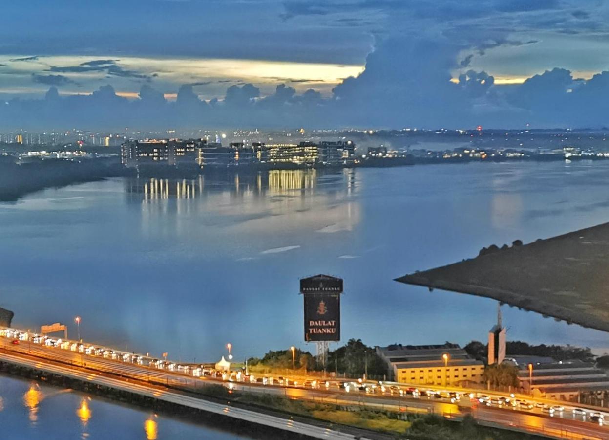Yussy 2 Bedrooms Condo At R&F Princess Cove Johor Bahru Exteriér fotografie