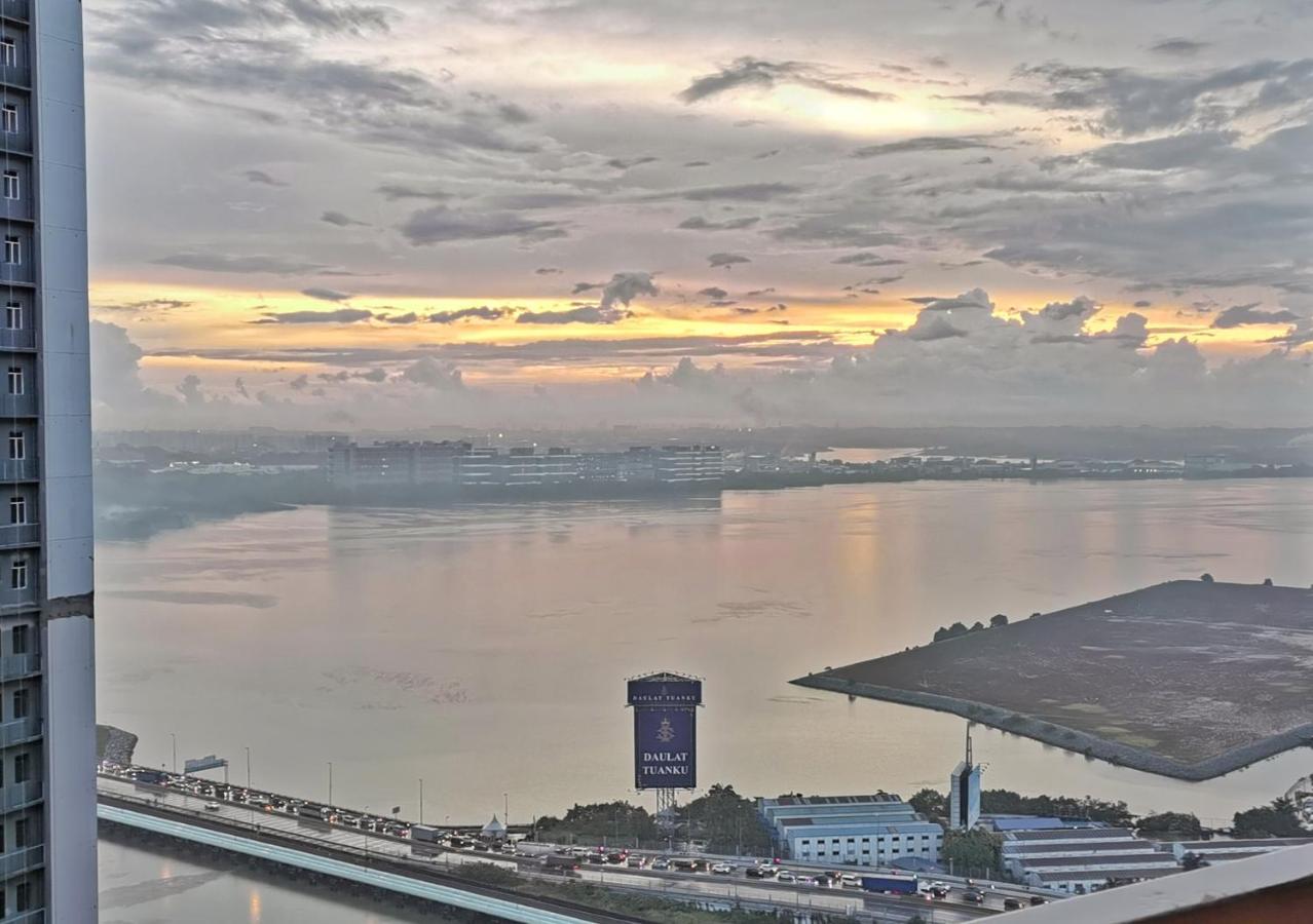 Yussy 2 Bedrooms Condo At R&F Princess Cove Johor Bahru Exteriér fotografie